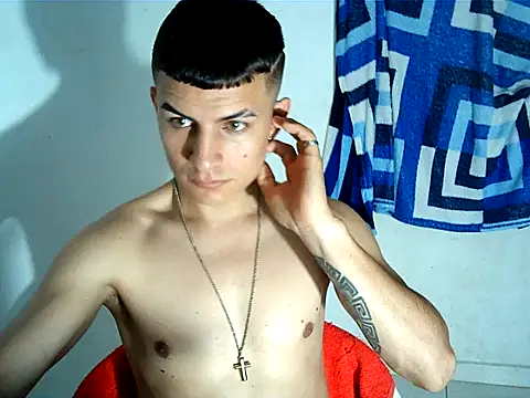 Snapshot of SHAT_SEX chatting on 10.23.25 SHAT SEX online show from 10.23.25