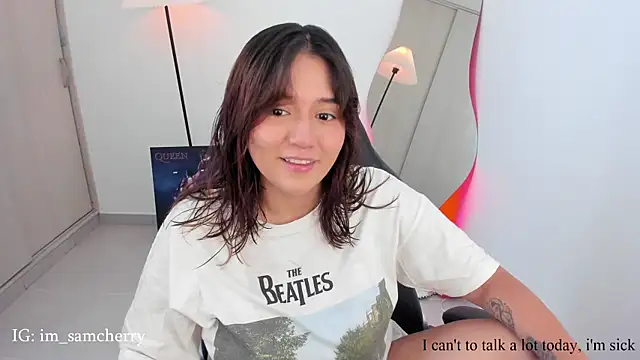 Snapshot of samantha_cherry chatting on 05.13.26 samantha cherry online show from 05.13.26