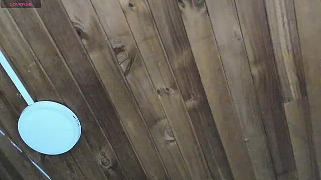 natasha logan  online show from 10.06.25