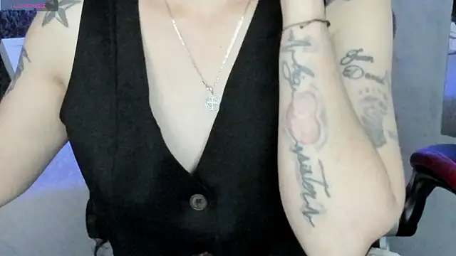 natasha logan  online show from 03.29.26