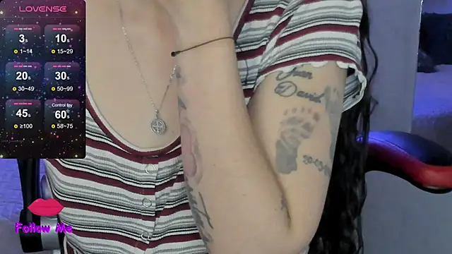 natasha logan  online show from 04.01.26