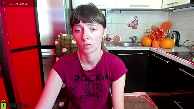 TayanaJons online show from 09.21.25