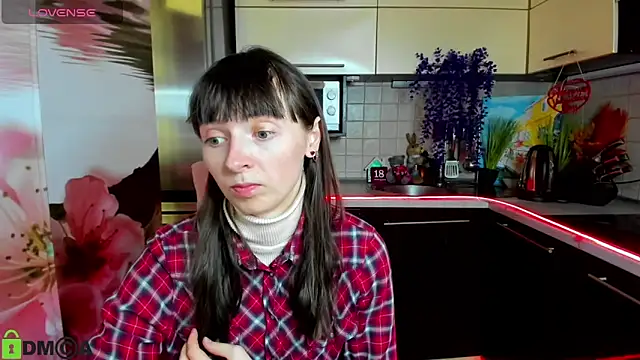 TayanaJons online show from 02.14.26