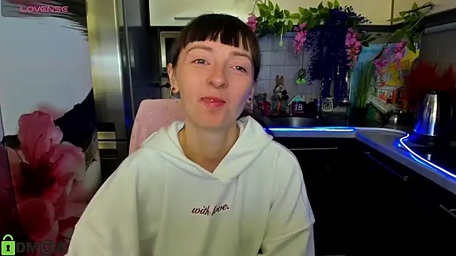 TayanaJons online show from 04.06.26