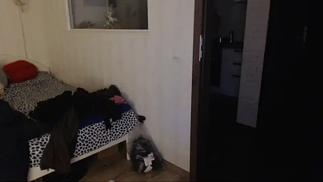 amanda kiss kiss online show from 12.14.24