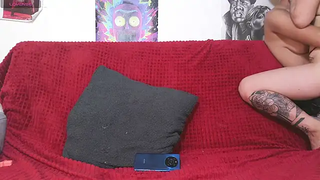 IM MAYA online show from 02.04.25