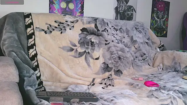 IM MAYA online show from 02.18.25