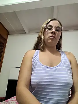 selena gomez2 online show from 02.15.26