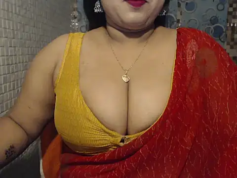 Oh Maya online show from 02.22.26