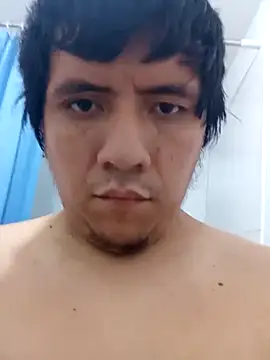 Snapshot of gianfranco1230 chatting on 10.23.25 gianfranco1230 online show from 10.23.25