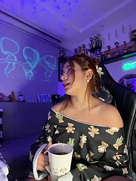 Snapshot of crystal_bunny7 chatting on 01.16.26 crystal bunny7 online show from 01.16.26