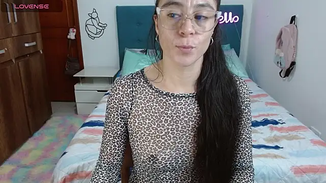 antonella sweet33 online show from 05.30.26