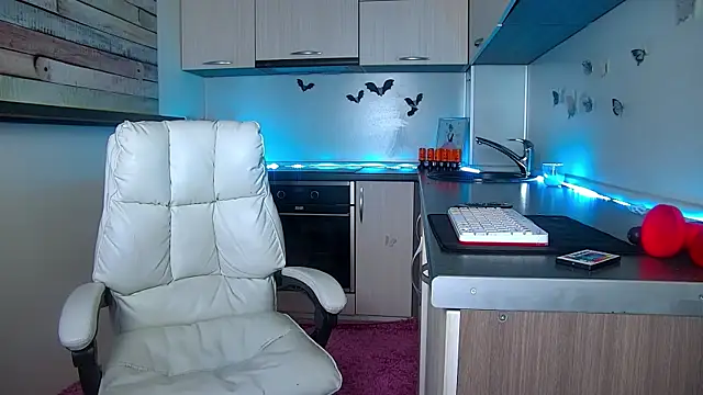 Skinny Nally online show from 11.06.25