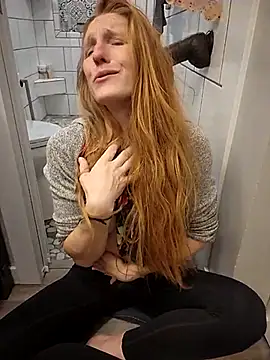 GoldenFlameGoddess online show from 02.16.25