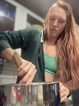 GoldenFlameGoddess online show from 02.19.25