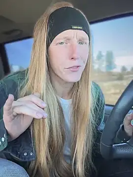 GoldenFlameGoddess online show from 11.23.25