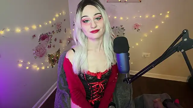 Starr1123 online show from 04.04.26