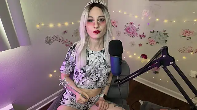 Starr1123 online show from 07.10.26