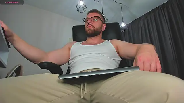 Findom guy online show from 11.18.25