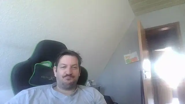 Golffahrer1982 online show from 02.27.26