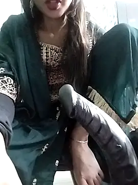 Noor Darliing online show from 02.04.25