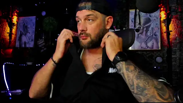 Snapshot of LexXHardy chatting on 07.14.26 LexXHardy online show from 07.14.26