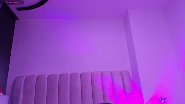 Snapshot of _sex_mia chatting on 01.08.26 sex mia online show from 01.08.26