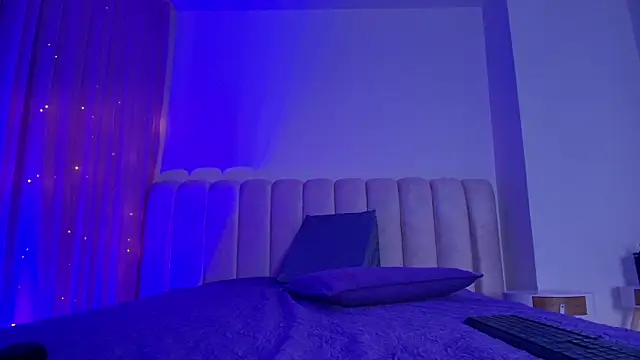 Snapshot of _sex_mia chatting on 02.02.26 sex mia online show from 02.02.26