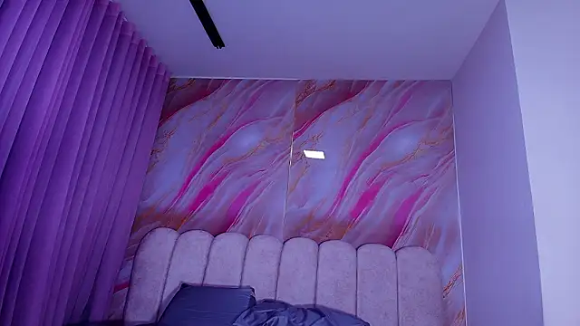 Snapshot of _sex_mia chatting on 02.08.26 sex mia online show from 02.08.26