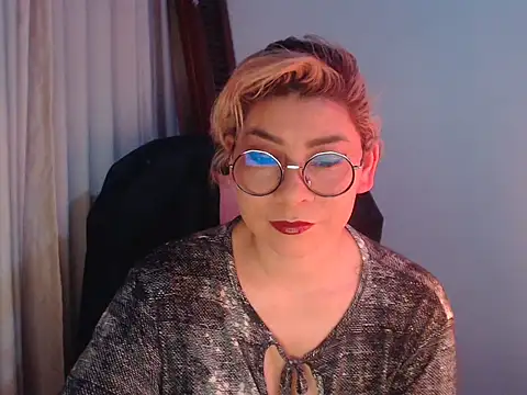 Snapshot of diane_fergusson chatting on 03.25.26 diane fergusson online show from 03.25.26