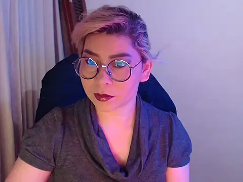 Snapshot of diane_fergusson chatting on 03.30.26 diane fergusson online show from 03.30.26