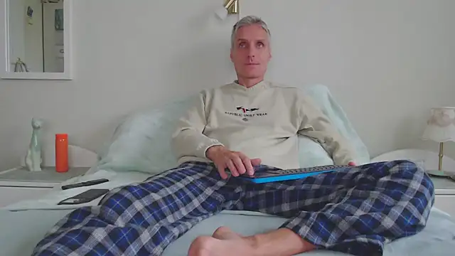 StrongBill online show from 09.20.25