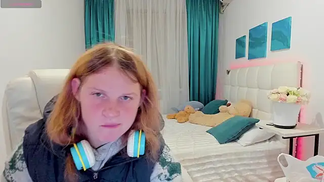 Snapshot of Kathlyn__Heath chatting on 10.18.25 Kathlyn Heath online show from 10.18.25
