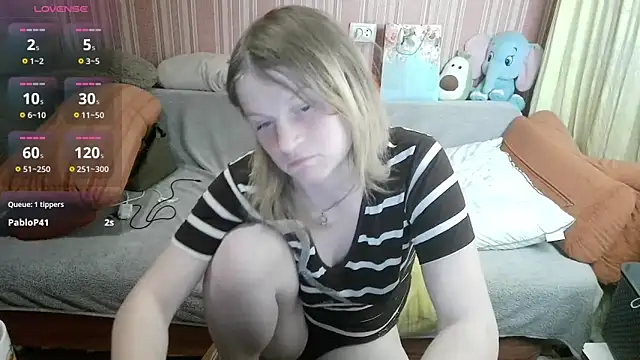 Snapshot of Kathlyn__Heath chatting on 05.16.26 Kathlyn Heath online show from 05.16.26