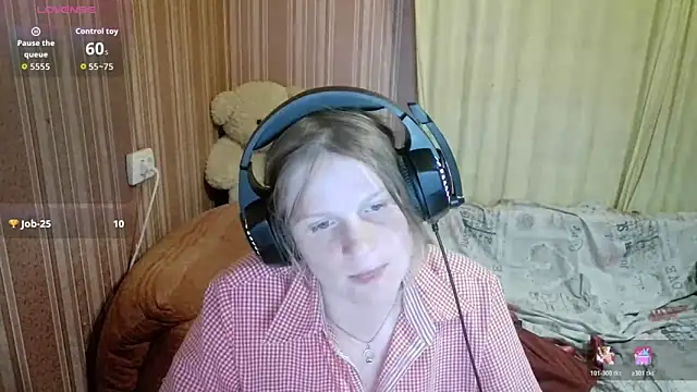 Snapshot of Kathlyn__Heath chatting on 06.18.26 Kathlyn Heath online show from 06.18.26