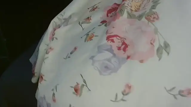 CURVEYDOLLXX online show from 12.05.25