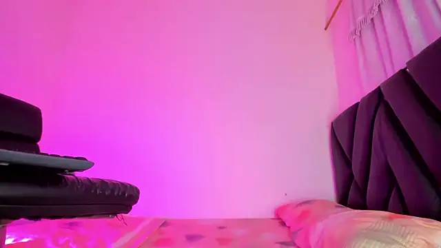 stephany doll  online show from 01.16.26