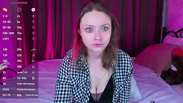 Snapshot of Linda_Bryant chatting on 12.23.24 Linda Bryant online show from 12.23.24