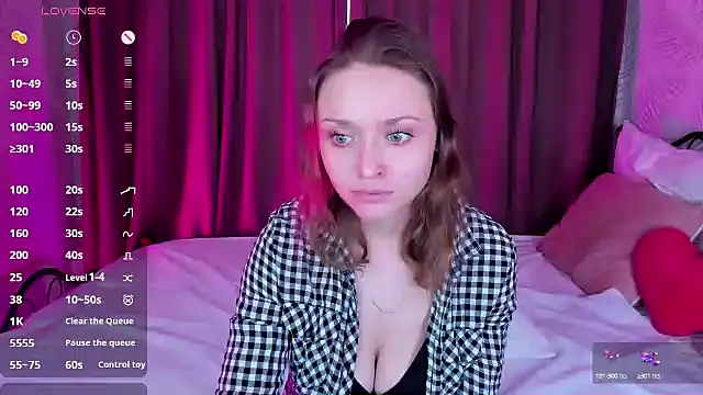 Snapshot of Linda_Bryant chatting on 12.26.24 Linda Bryant online show from 12.26.24