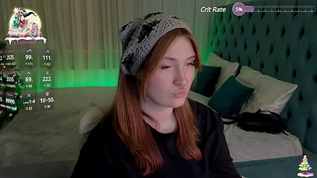 Snapshot of _Chlo__e chatting on 01.12.25 Chlo e online show from 01.12.25