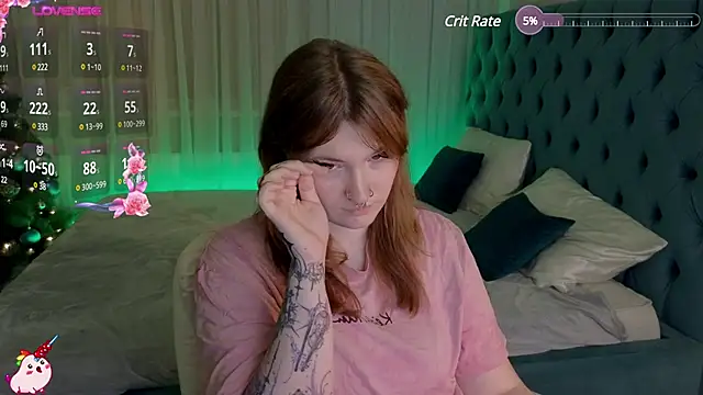 Snapshot of _Chlo__e chatting on 01.17.25 Chlo e online show from 01.17.25