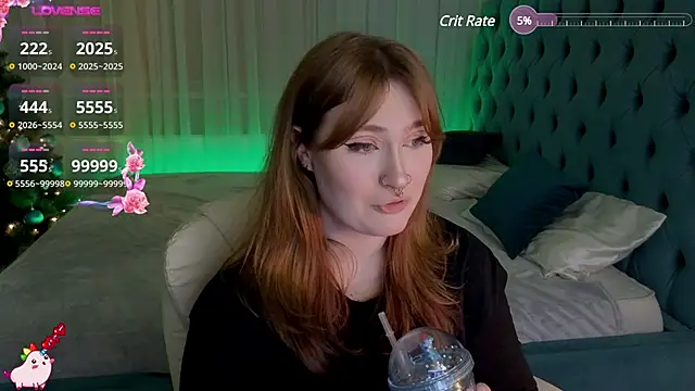 Snapshot of _Chlo__e chatting on 01.19.25 Chlo e online show from 01.19.25