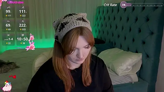 Snapshot of _Chlo__e chatting on 01.20.25 Chlo e online show from 01.20.25