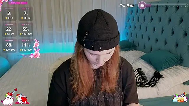 Snapshot of _Chlo__e chatting on 02.02.25 Chlo e online show from 02.02.25