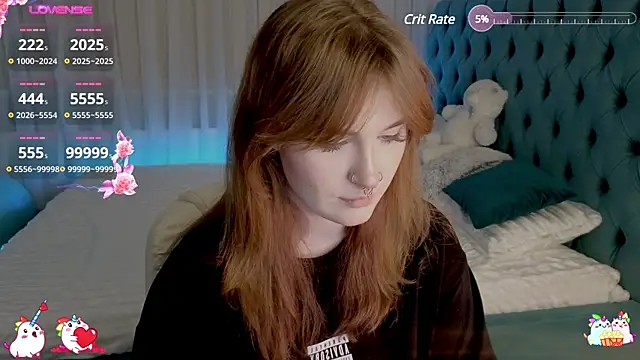 Snapshot of _Chlo__e chatting on 02.09.25 Chlo e online show from 02.09.25