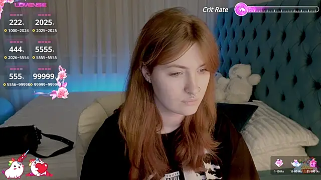 Snapshot of _Chlo__e chatting on 02.09.25 Chlo e online show from 02.09.25