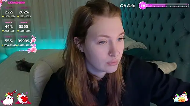 Snapshot of _Chlo__e chatting on 02.23.25 Chlo e online show from 02.23.25