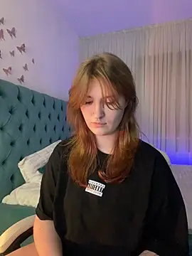 Snapshot of _Chlo__e chatting on 03.14.25 Chlo e online show from 03.14.25