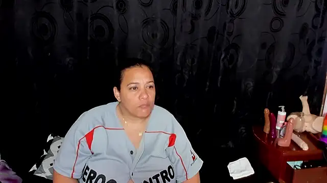 Snapshot of Sofie-Storm chatting on 03.25.26 Sofie-Storm online show from 03.25.26