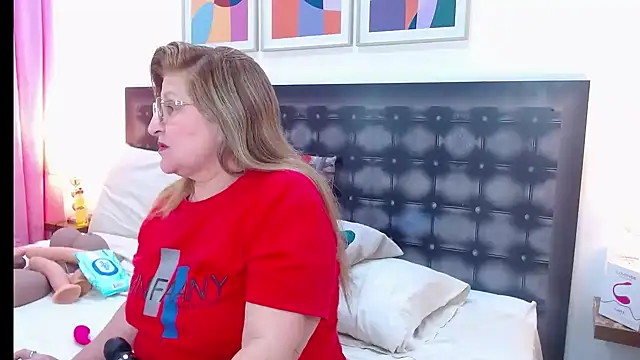 sandra 20 online show from 04.20.26